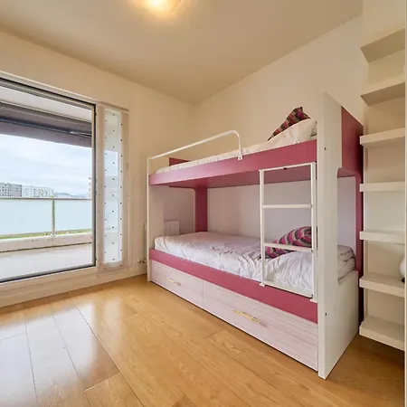 Family Retreat With Views, Terrace & Parking Apartment Vitoria-Gasteiz