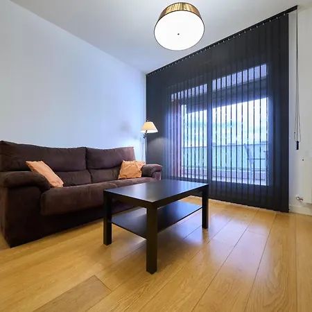 Family Retreat With Views, Terrace & Parking Apartment