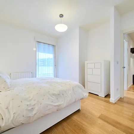 Family Retreat With Views, Terrace & Parking * Vitoria-Gasteiz